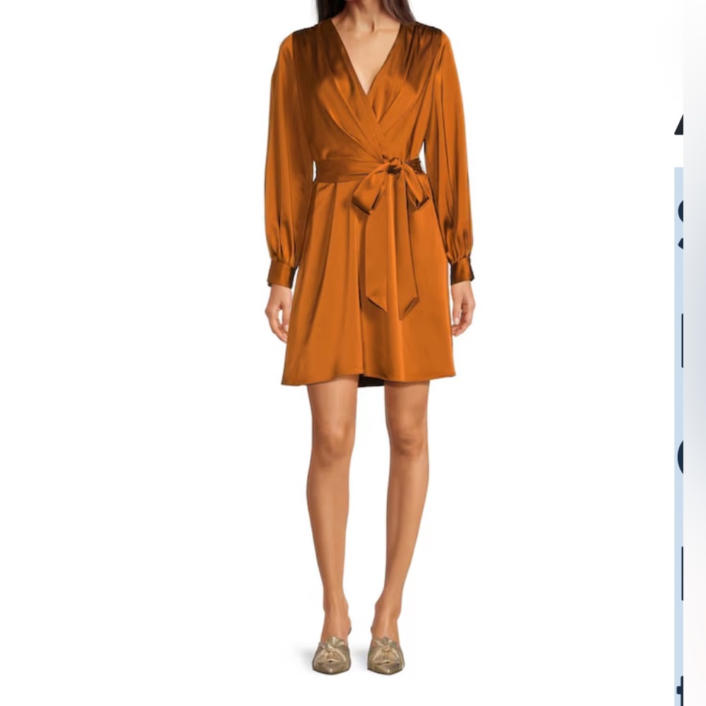 ALEX MARIE NWT Size 16 Paige Satin Honey color Mini Dress with pockets.